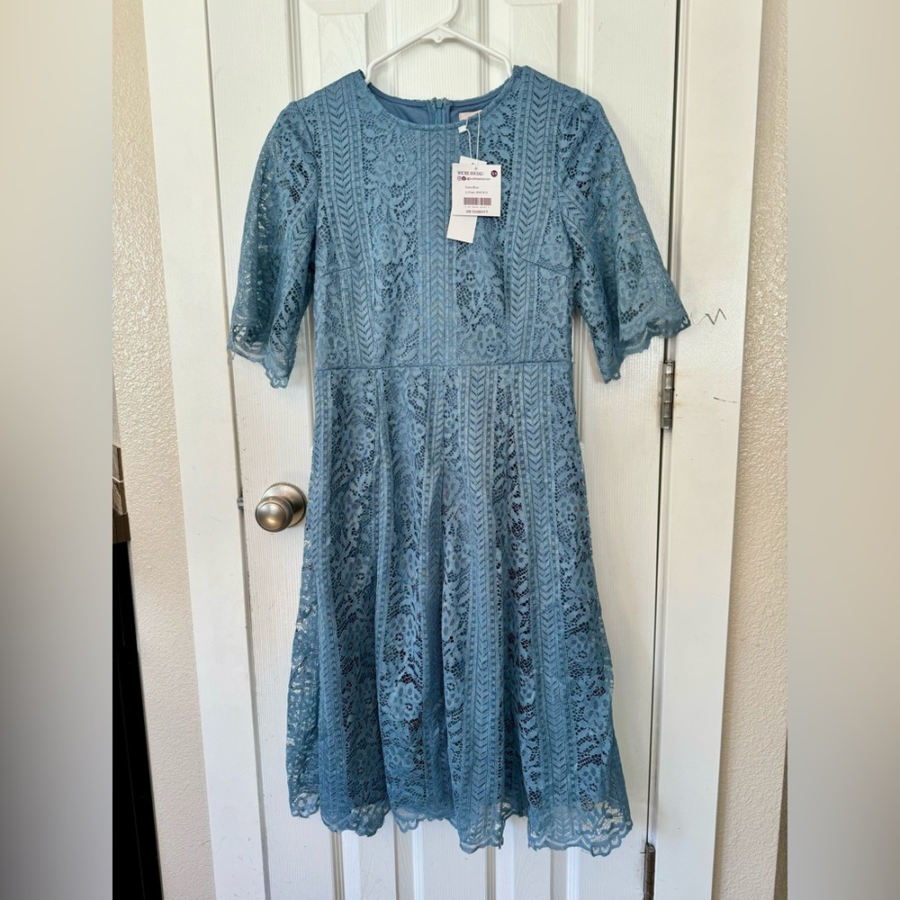 Dm Fashion Blue Lace Dress, size extra small.